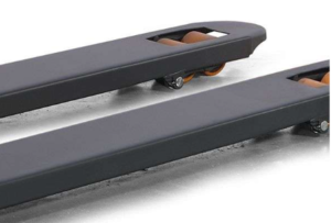 dettaglio forche del traspallet elettrico portata 1500 kg