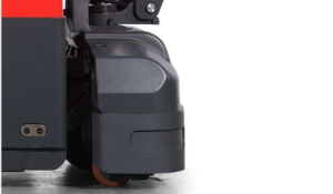 dettaglio transpallet elettrico portata 1500 kg